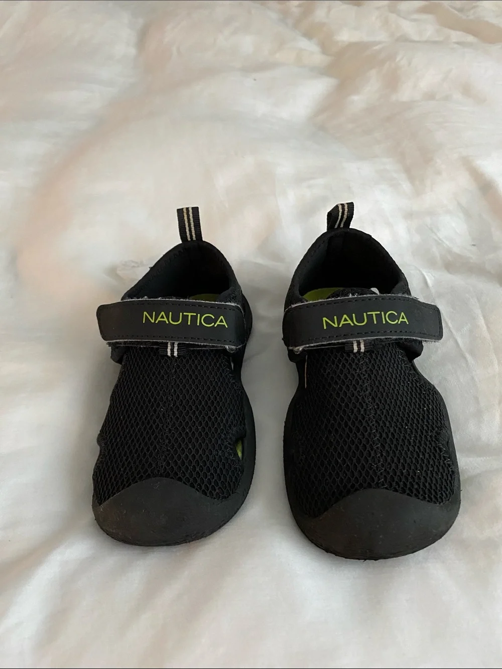 Nautica Black Kids Mesh Hook-and-Loop Water Shoes with Lime Accent